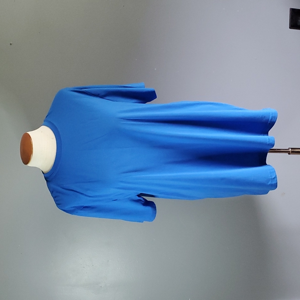George blue short sleeve tee size large
